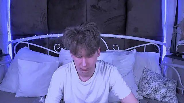 ScottPierce Live XXX-Chat