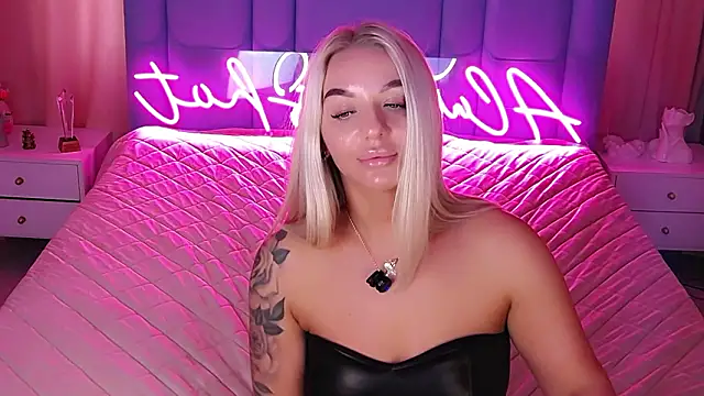 AllwaysHotJ Chat XXX in diretta