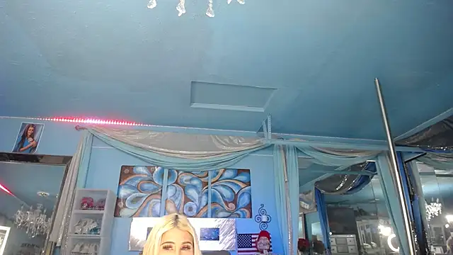 ADRIANNA_FOX 라이브 XXX 채팅