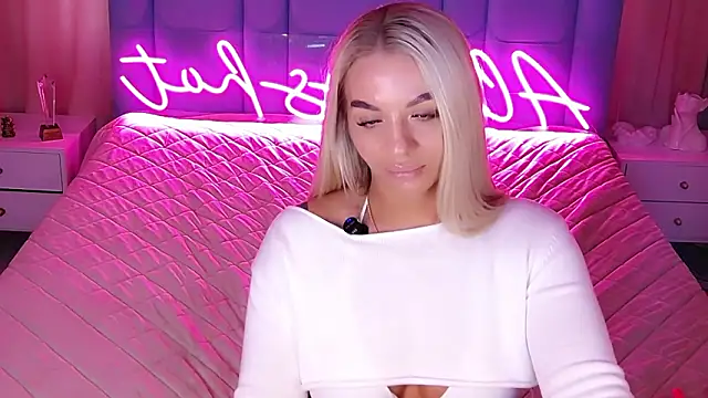 AllwaysHotJ Chat XXX live