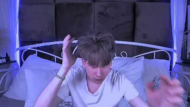 Chat XXX en directo de ScottPierce