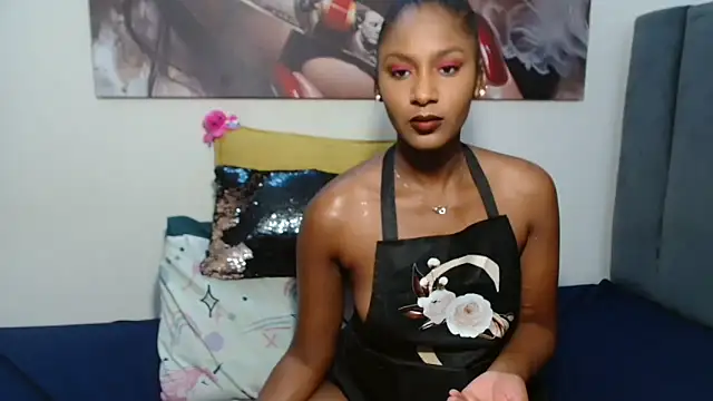 Moreish-06 élő XXX-chatje