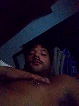 Chat XXX en directo de LuxuCum