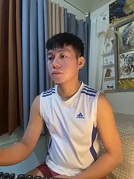 XXX chat uživo modela xshyboyx