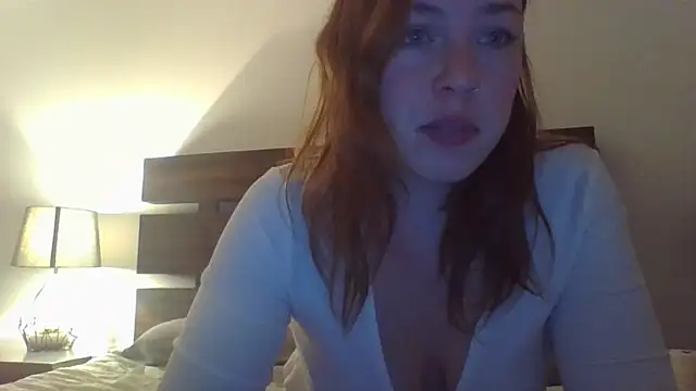 lexieup3: онлайн-секс-чат