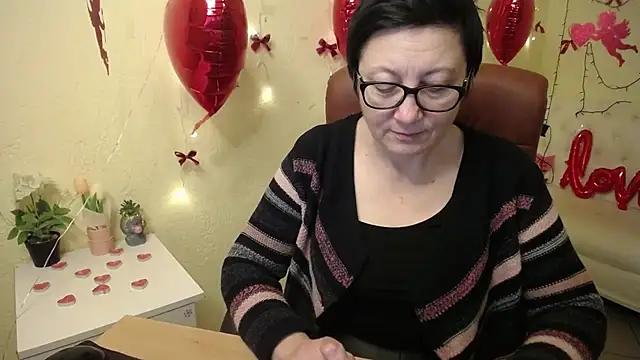 EmilyL0ve – webcam-show