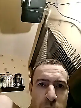 Erimyka Live XXX-chat