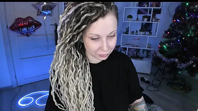 HoneySallyMoore's Live XXX Chat