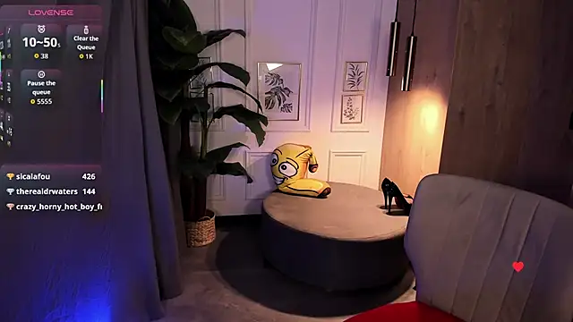 YolandaKiss: απευθείας συνομιλία ΧΧΧ