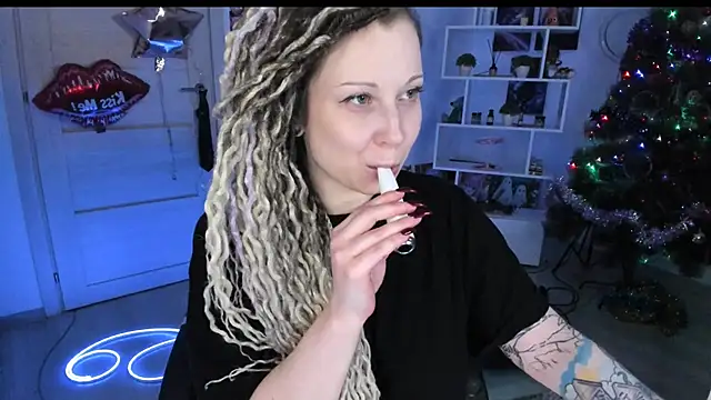 HoneySallyMoore Chat XXX in diretta