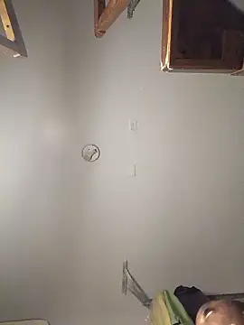 Thickkemzz41 现场XXX聊天