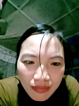 ngan-cute: απευθείας συνομιλία ΧΧΧ