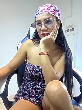 KittyKardy লাইভ XXX চ্যাট