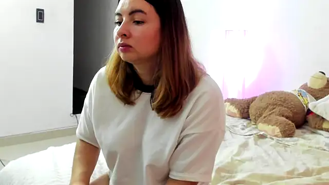 __Emma__11__Lecat_'s Live XXX Chat