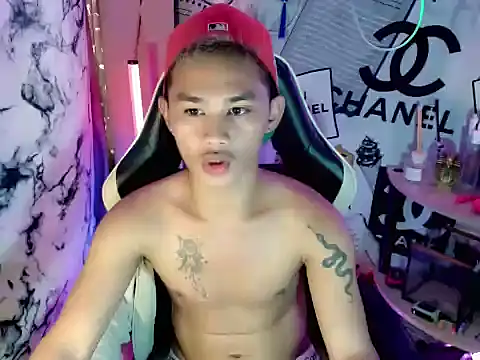 UrPinoyhot's Live XXX Chat