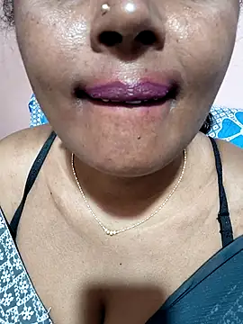 siri_tamiltelugu Webcam-Show