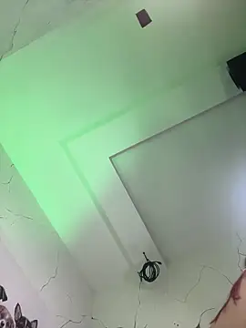 NiickyJones 라이브 XXX   채팅