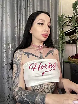 Molly__Moon – Live XXX-chat