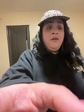 Онлайн чат XXX Tillymarie