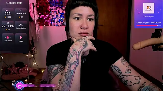 Онлайн чат XXX DakotaCandy