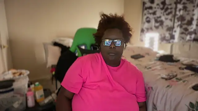 Онлайн чат XXX -Yagurlwest