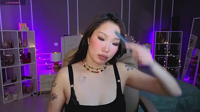 ElinaMotion Live XXX-chat