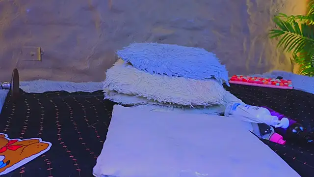 Isa__Blanc 现场XXX聊天