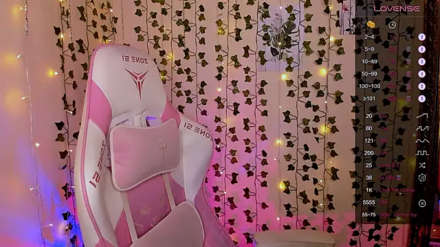 Chatroom XXX en direct de AnyaTaylor_