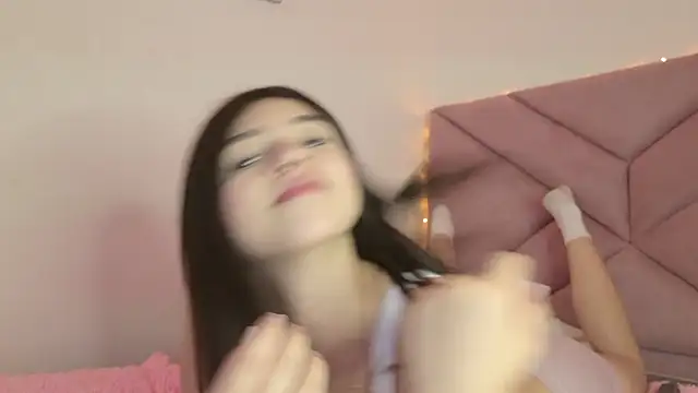 eva_sin18's Live XXX Chat