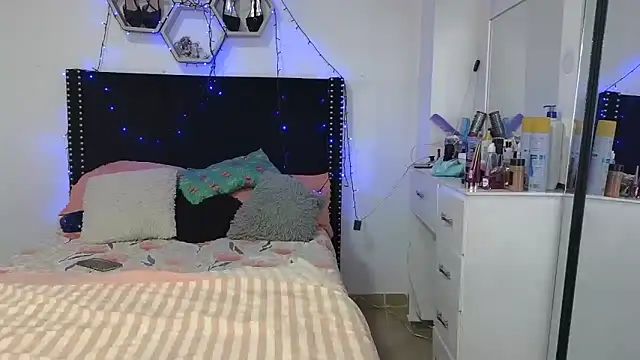 charlotte_077 – Live XXX-chat