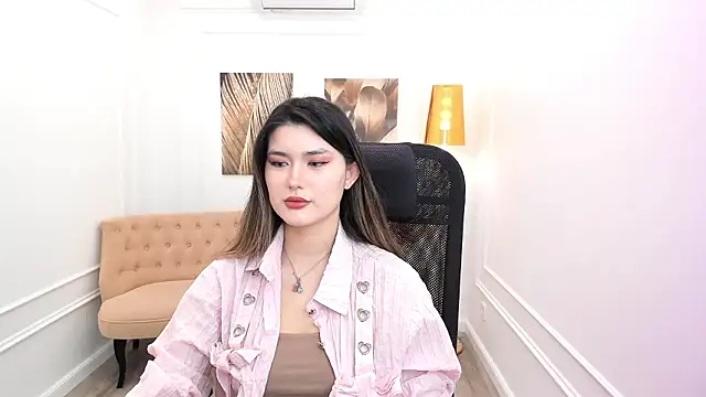 AnneTLi Chat XXX in diretta