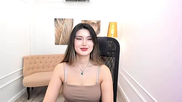 دردشة AnneTLi الجنسية المباشرة