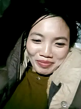 Chat XXX en directo de ngan-cute