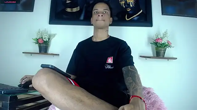 Tatoo_Noah's Webcam Show
