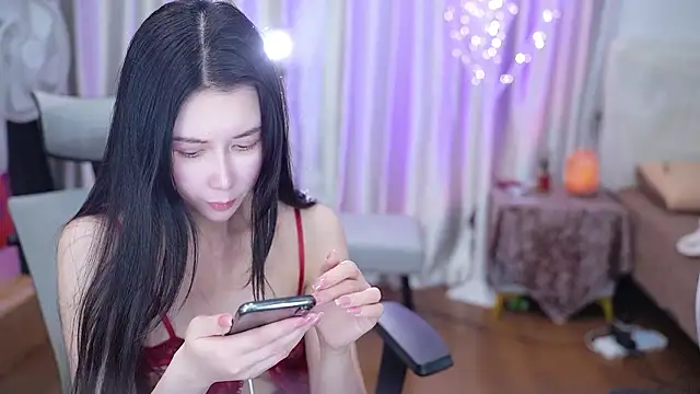 nono_babyy Webcam show