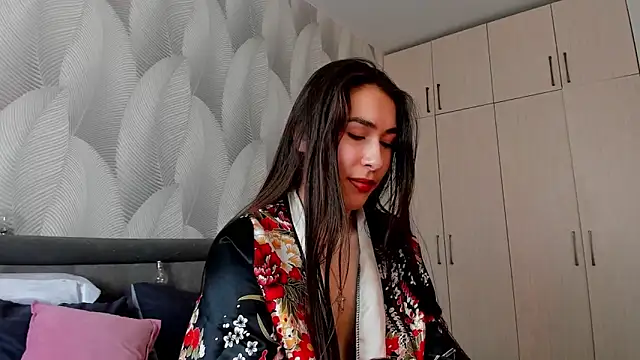 Bambiii_bbyのウェブカメラショー