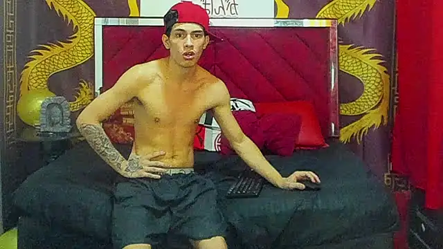 Pride_couple 即時 XXX 聊天