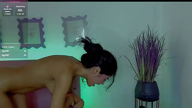 Chat XXX ao vivo de mia_quinn_