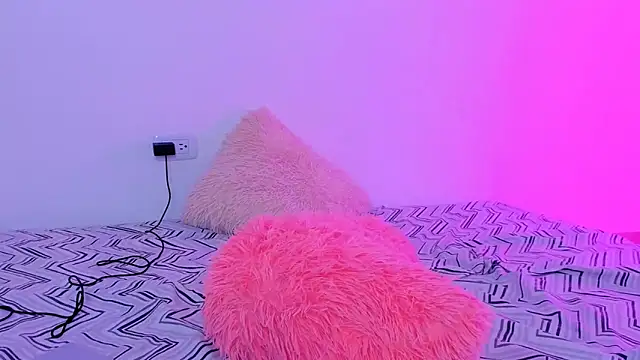 sasha_fox00 라이브 XXX 채팅