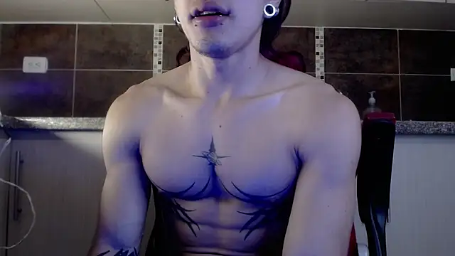 AlbertBernal69 Chat XXX in diretta