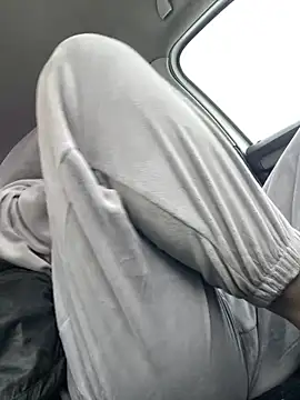 Chat +18 de MerlinDave ao vivo