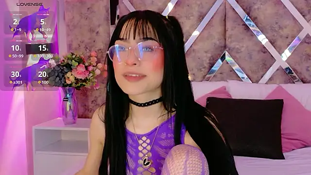 Chatroom XXX en direct de JaneeDaviss