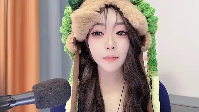 smalldaisyのライブXXXチャット