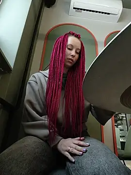 XXX chat uživo modela Frost_foxy