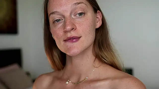 Special___ Adlı Modelin Canlı XXX Sohbeti