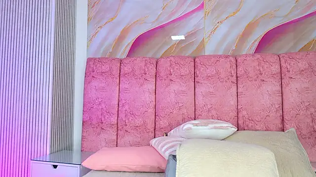 emmacurvy Chat XXX in diretta