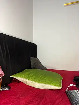 Chat +18 de alissonmateus ao vivo