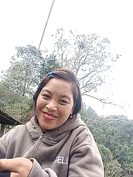 Alice-567 Adlı Modelin Canlı XXX Sohbeti