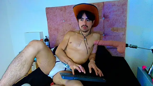 Ethan_Briggs_ Webcam-Show