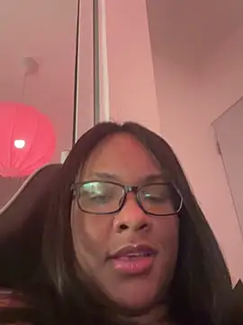 Pertunjukan Kamera Web Chaniita